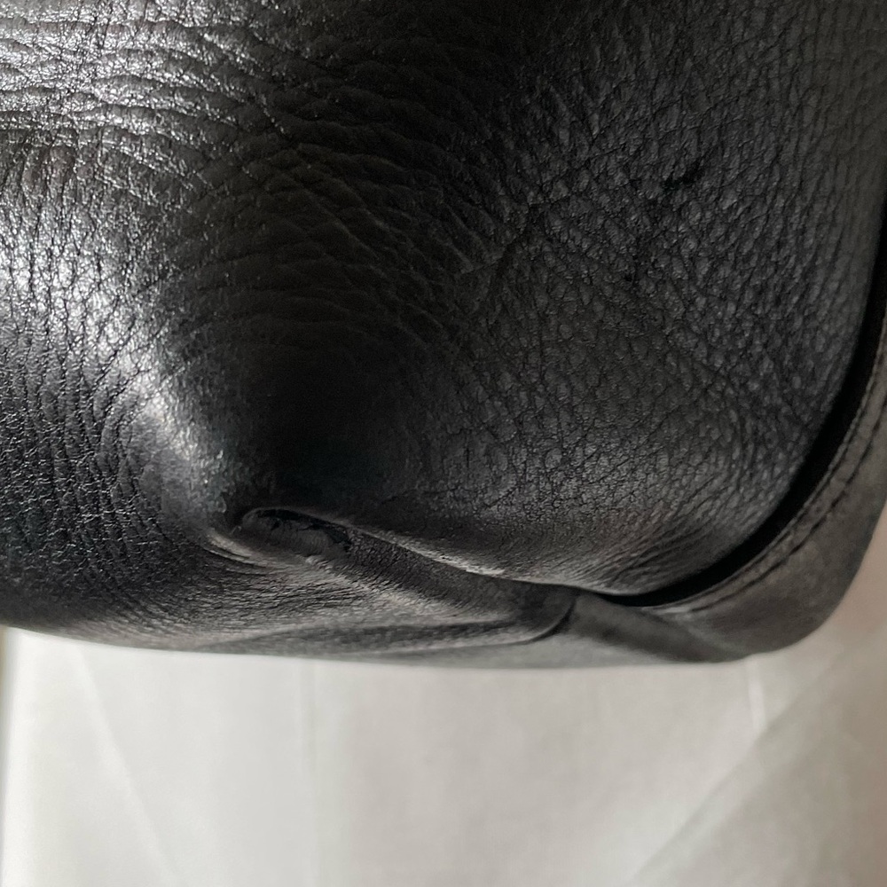 Madewell | Black Leather Tote Bag - Picture 5 of 16
